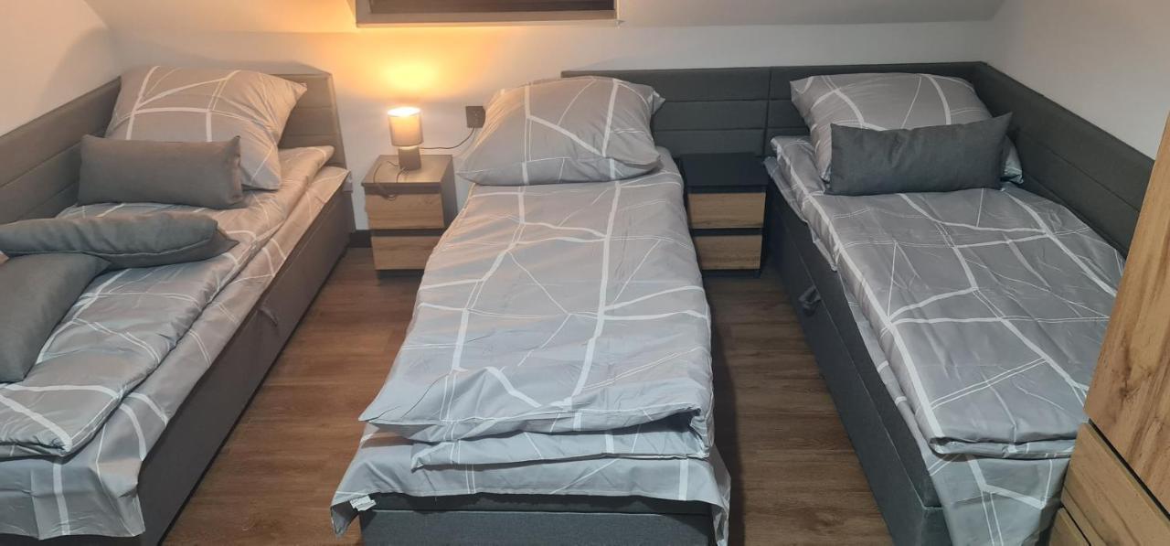 Male Ciche 36J Przy Ostrewkach, Widok Na Gory, Blisko Do Wyciagu Narciarskiego, Idealne Miejsce Na Wypad W Gory -Tarasowka-Zgorzelisko-Rusinowa Polana-Gesia Szyja-Palenica-Wiktorowki-Morskie Oko مورزاسيخله المظهر الخارجي الصورة